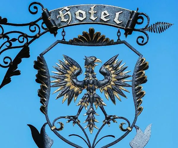 Hotel & Restaurant Adler 3*